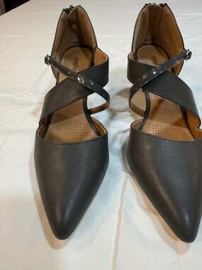 Comfortview Addison Grey Pointed Toe D'Orsay Kitten Heels Women US 7.5M EUC